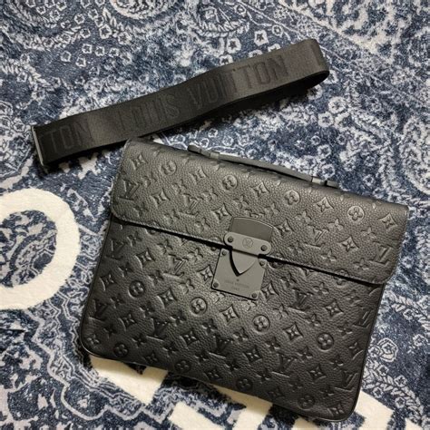 LV S Lock Briefcase from Scarlett Luxury : r/weidianwarriors .